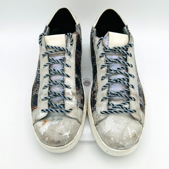 P448 John Wasabi Low Top Sneaker Size 38 US 7.5 Leather Python Silver Distressed - Picture 3 of 10